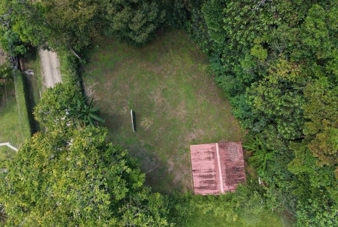 1,201 m² lot in Ojochal, Costa Rica – photo 3 of 12