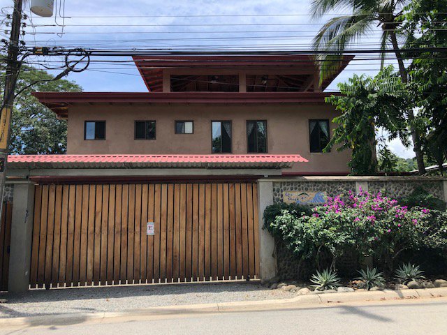 Walk to Beach & Town Home with Multiple Living Spaces & Commercial Potential in Dominical Costa Rica