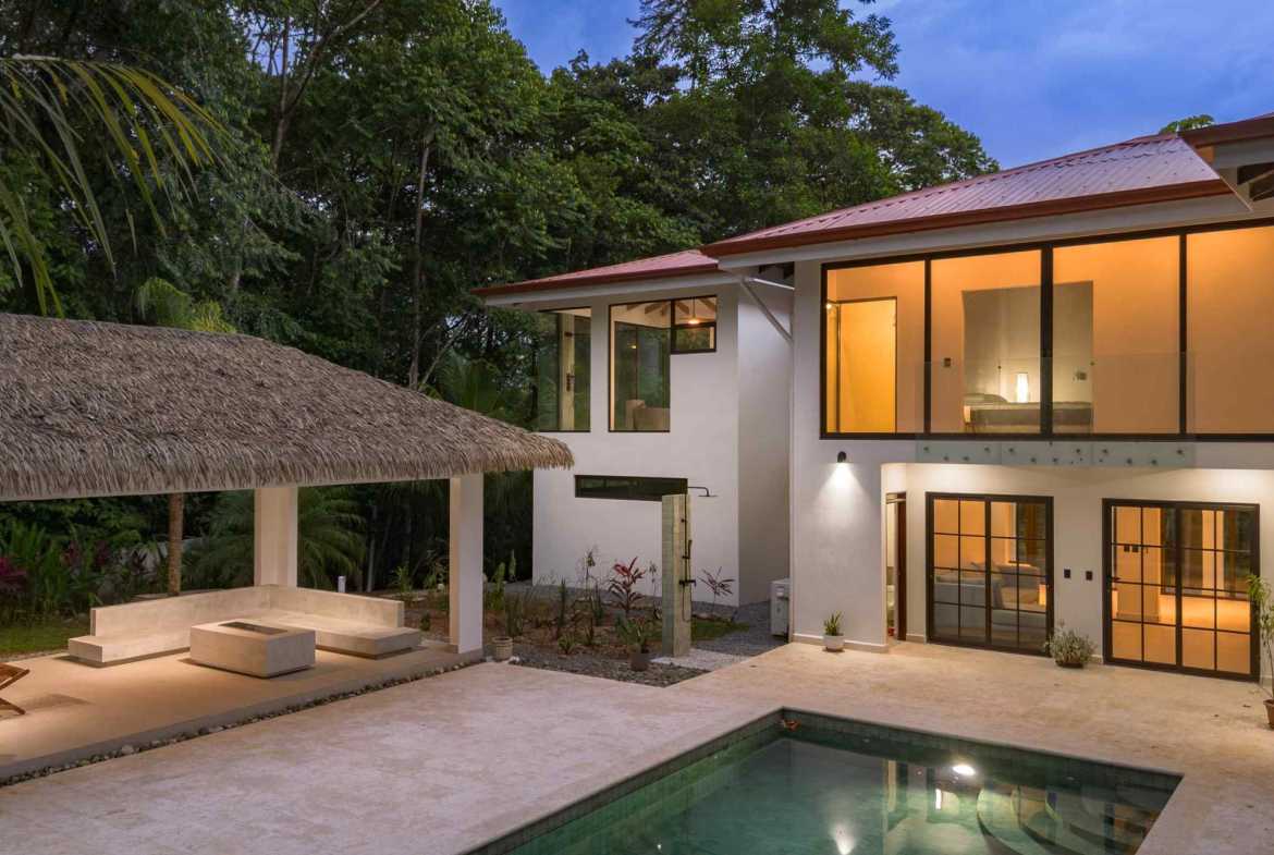 5-bedroom home in Ojochal, Costa Rica – photo 2 of 33