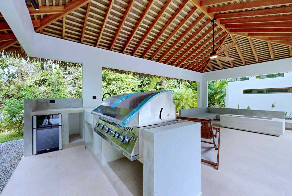 5-bedroom home in Ojochal, Costa Rica – photo 12 of 33