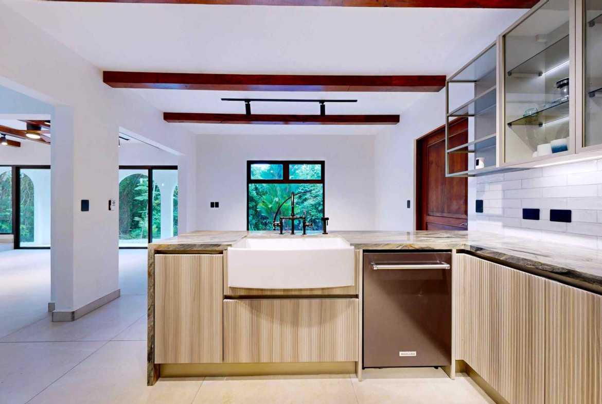 5-bedroom home in Ojochal, Costa Rica – photo 19 of 33