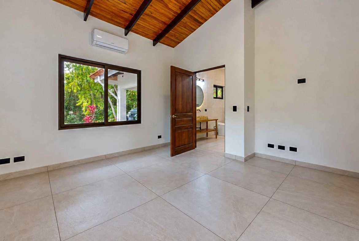 5-bedroom home in Ojochal, Costa Rica – photo 20 of 33
