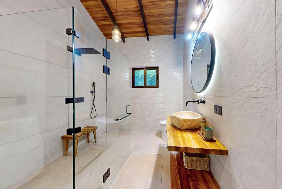 5-bedroom home in Ojochal, Costa Rica – photo 23 of 33