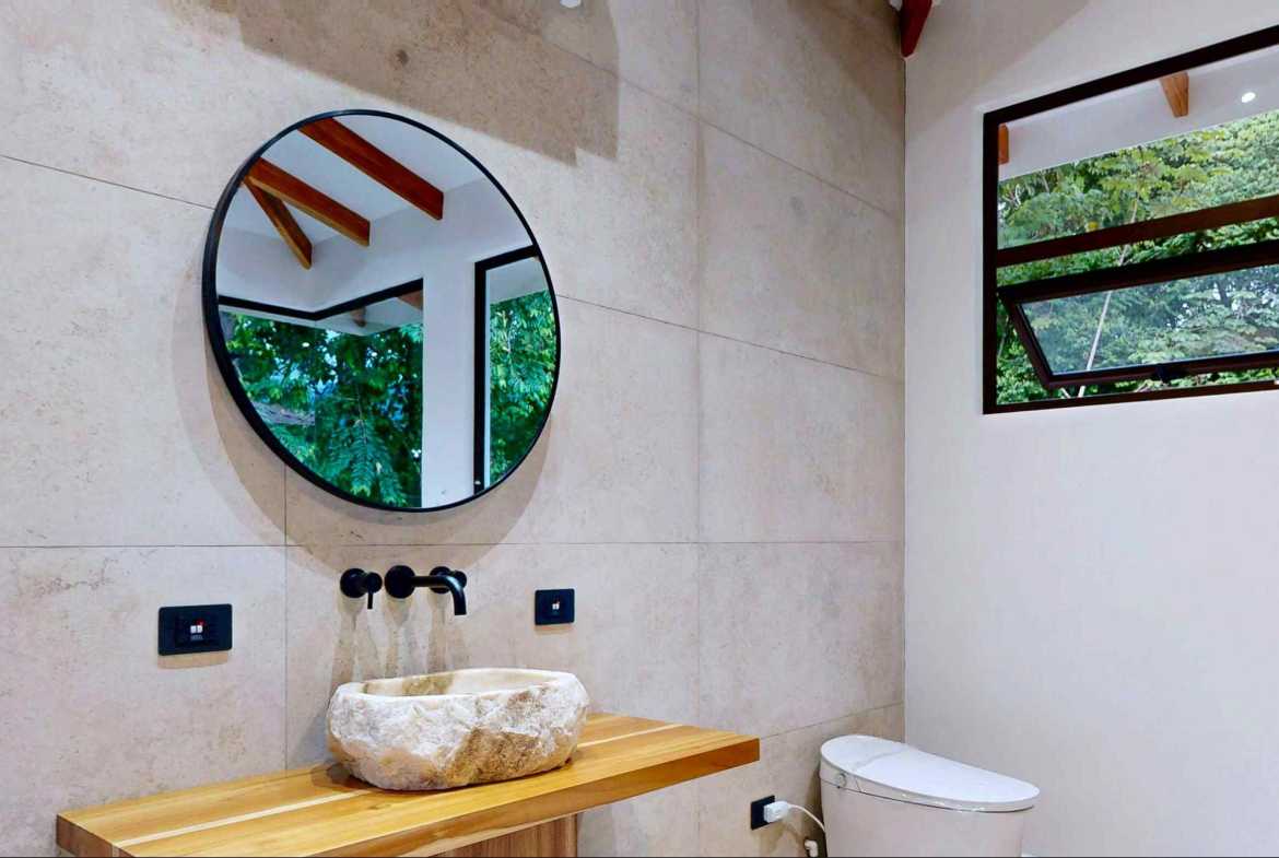 5-bedroom home in Ojochal, Costa Rica – photo 29 of 33