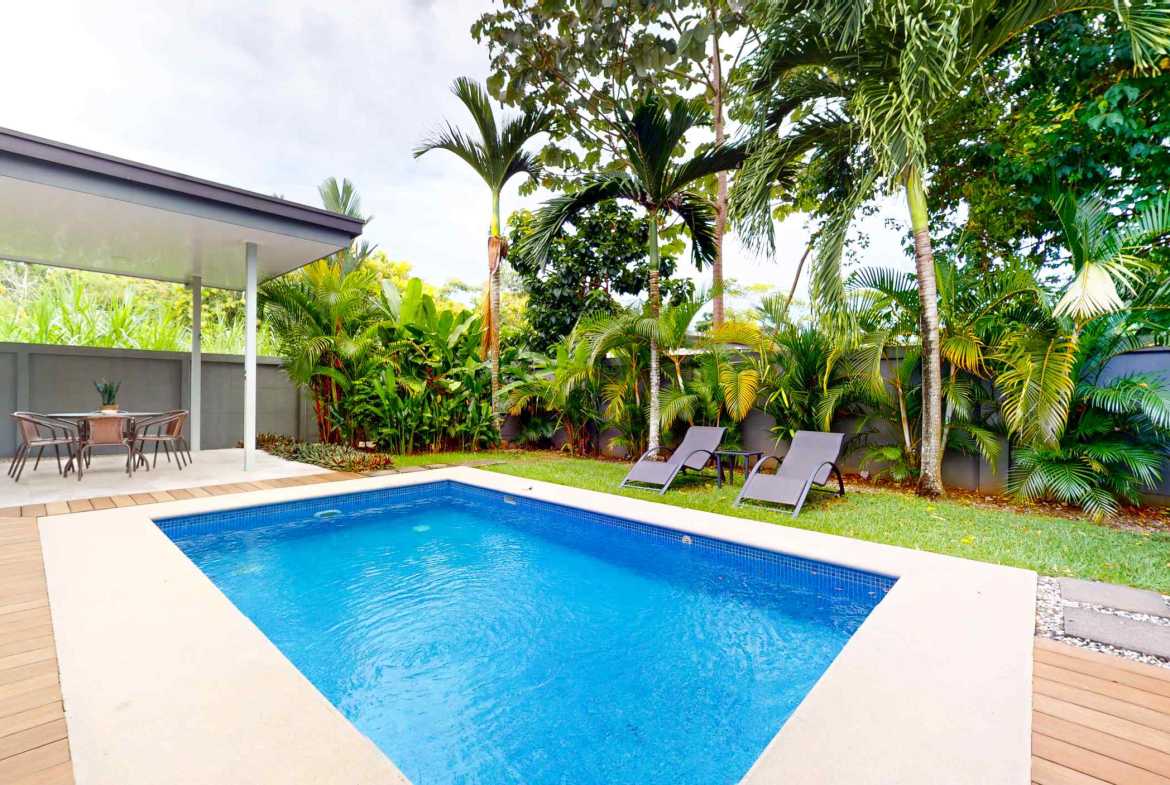 Beautifully Maintained 3-Bedroom Villa, photo 22 of 24