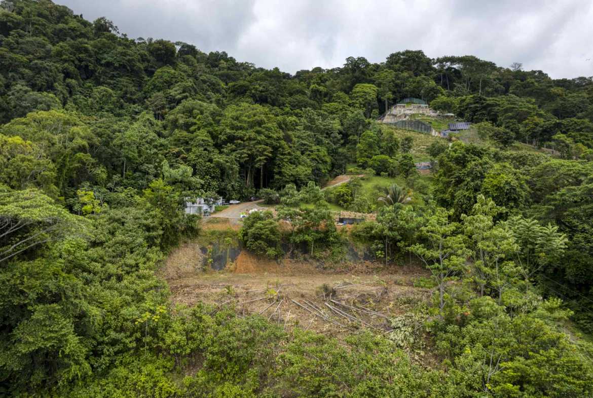 1.79-acre lot in Uvita, Costa Rica – photo 7 of 9
