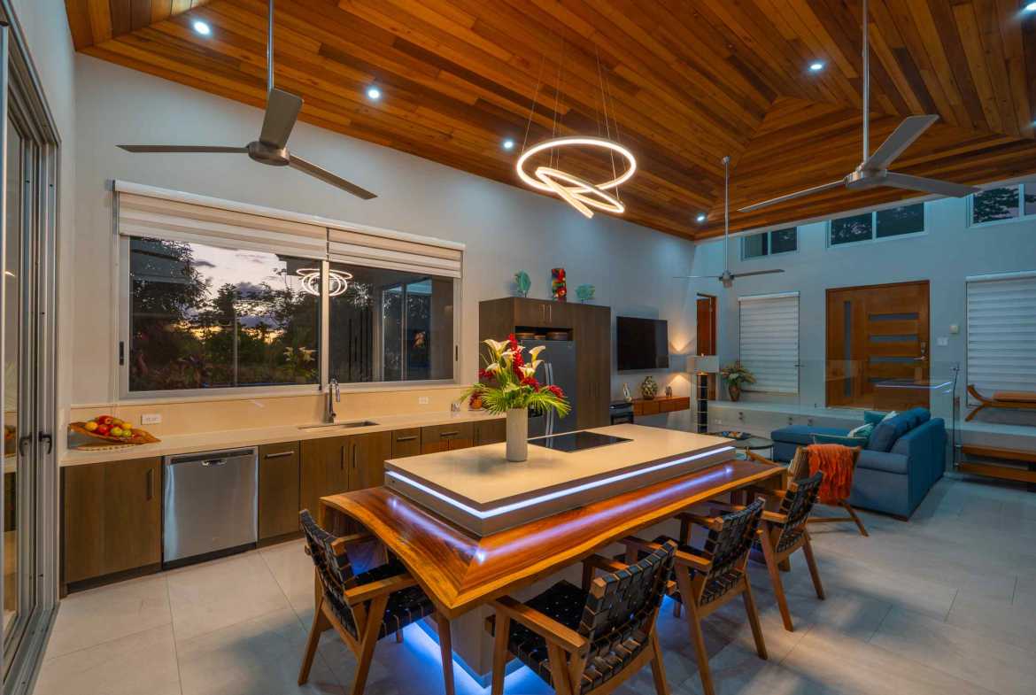 3-bedroom home in Ojochal, Costa Rica – photo 25 of 60
