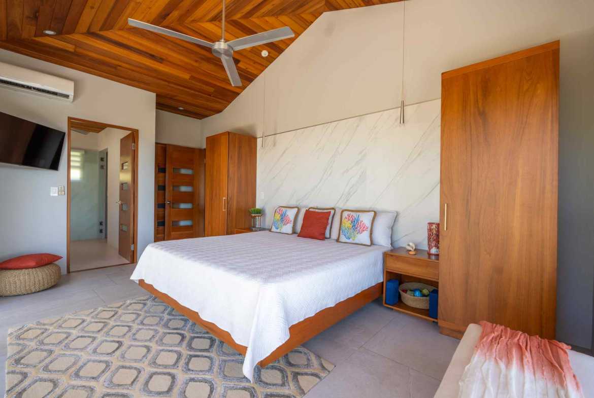 3-bedroom home in Ojochal, Costa Rica – photo 29 of 60
