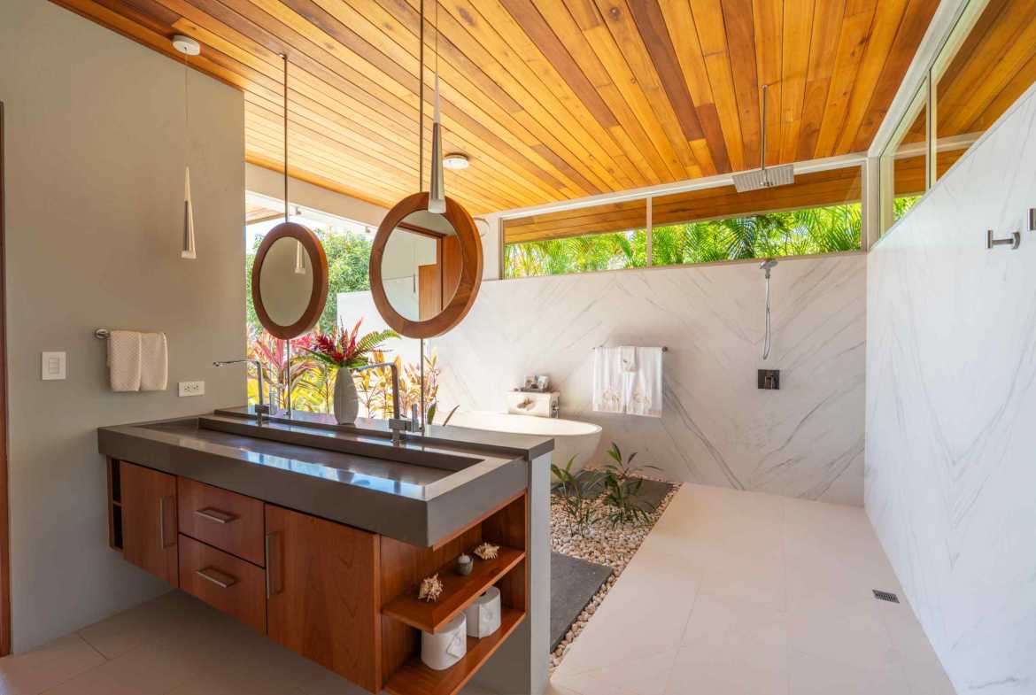 3-bedroom home in Ojochal, Costa Rica – photo 33 of 60