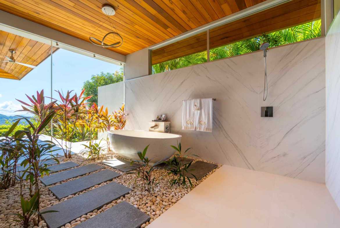 3-bedroom home in Ojochal, Costa Rica – photo 36 of 60