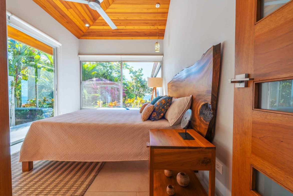 3-bedroom home in Ojochal, Costa Rica – photo 43 of 60