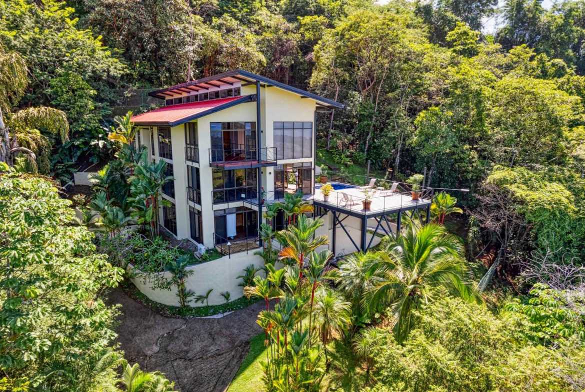 3-bedroom home in Matapalo, Costa Rica – photo 1 of 33