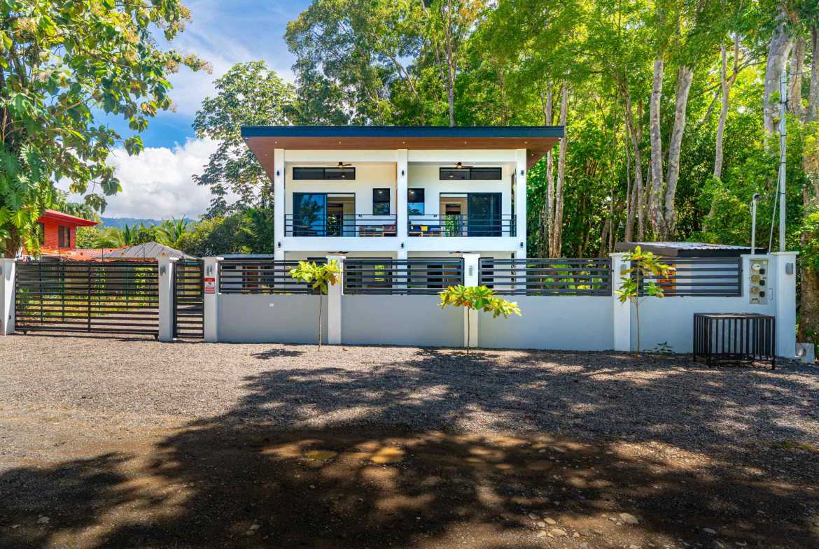 4-bedroom home in Uvita, Costa Rica – photo 58 of 60