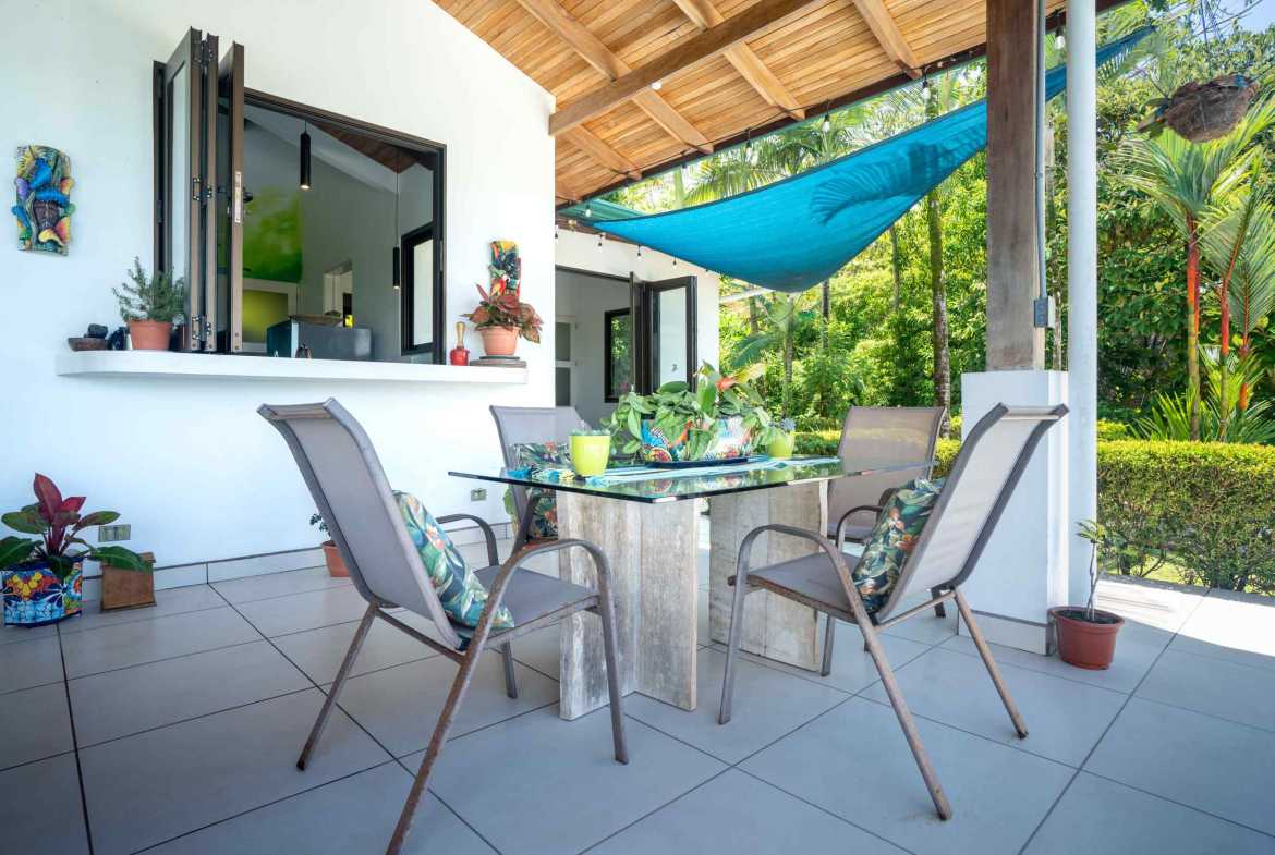 Sunset Ocean View 2-Bedroom Home with Private Pool & Mountain Vistas, photo 2 of 24