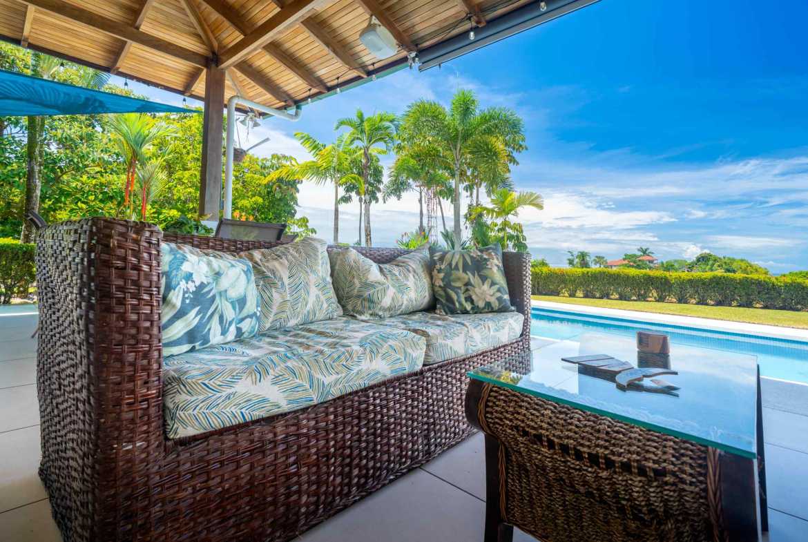 Sunset Ocean View 2-Bedroom Home with Private Pool & Mountain Vistas, photo 15 of 24