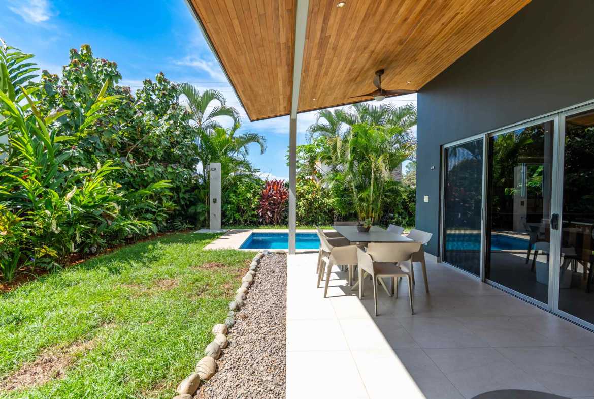 3-bedroom home in Ojochal, Costa Rica – photo 9 of 45