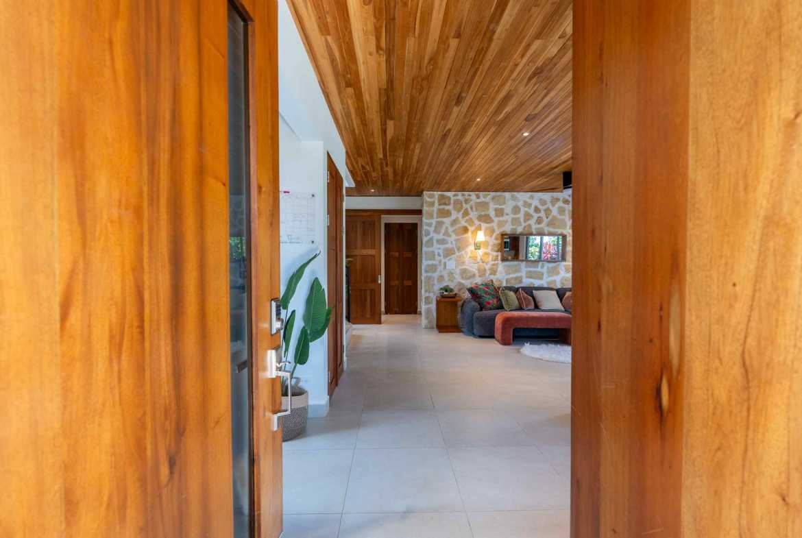 3-bedroom home in Ojochal, Costa Rica – photo 16 of 45