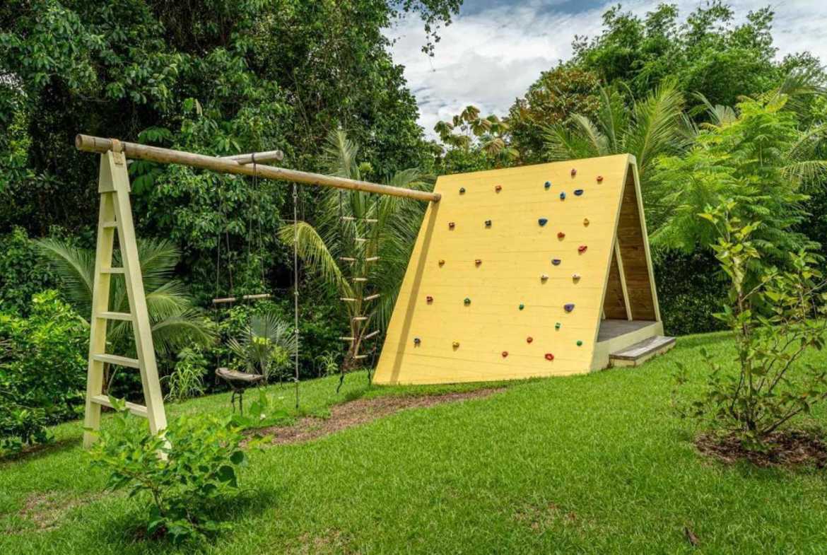 3-Bedroom House with Jungle Mountain Views & Large Pool, photo 5 of 19