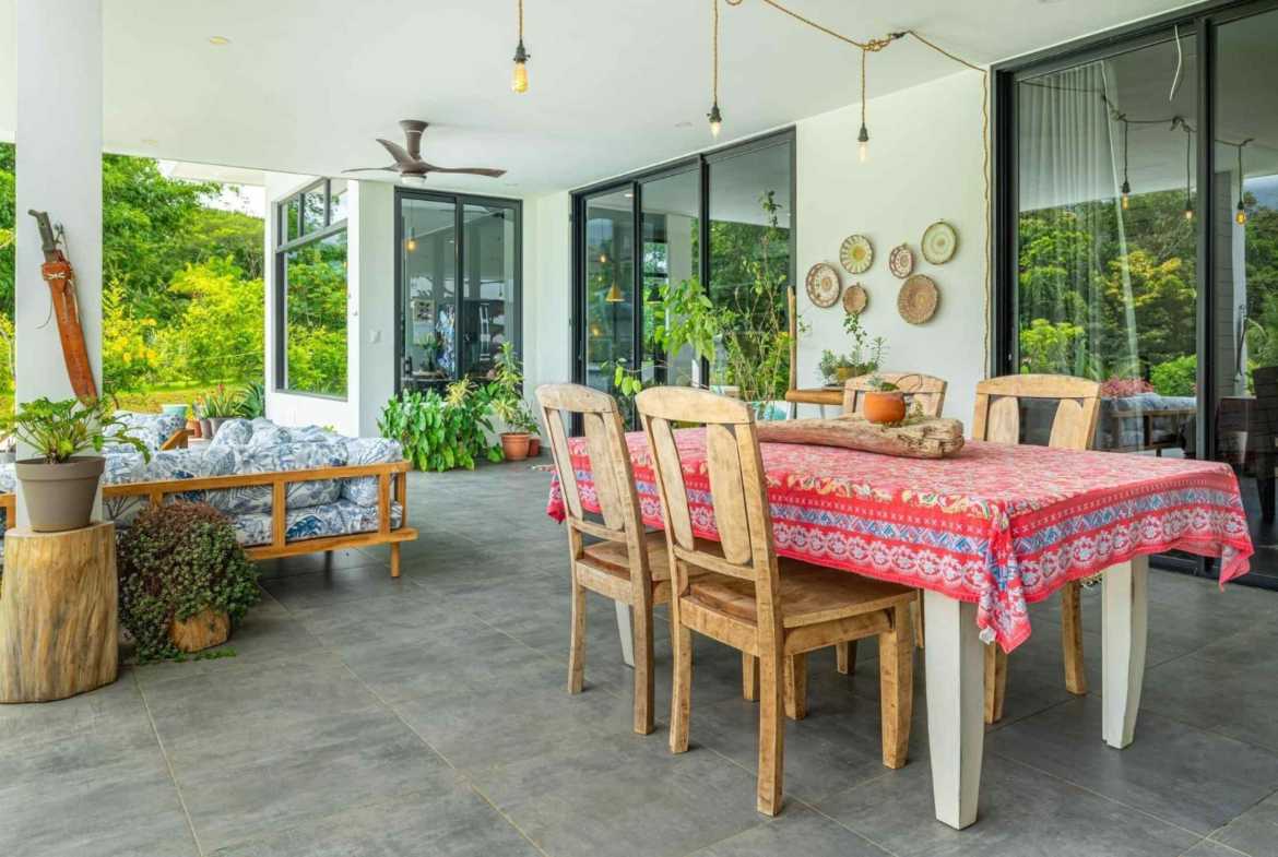 3-Bedroom House with Jungle Mountain Views & Large Pool, photo 11 of 19
